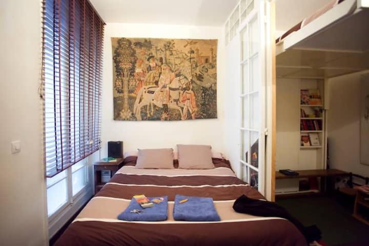 Bien Situe Bed & Breakfast ปารีส ภายนอก รูปภาพ